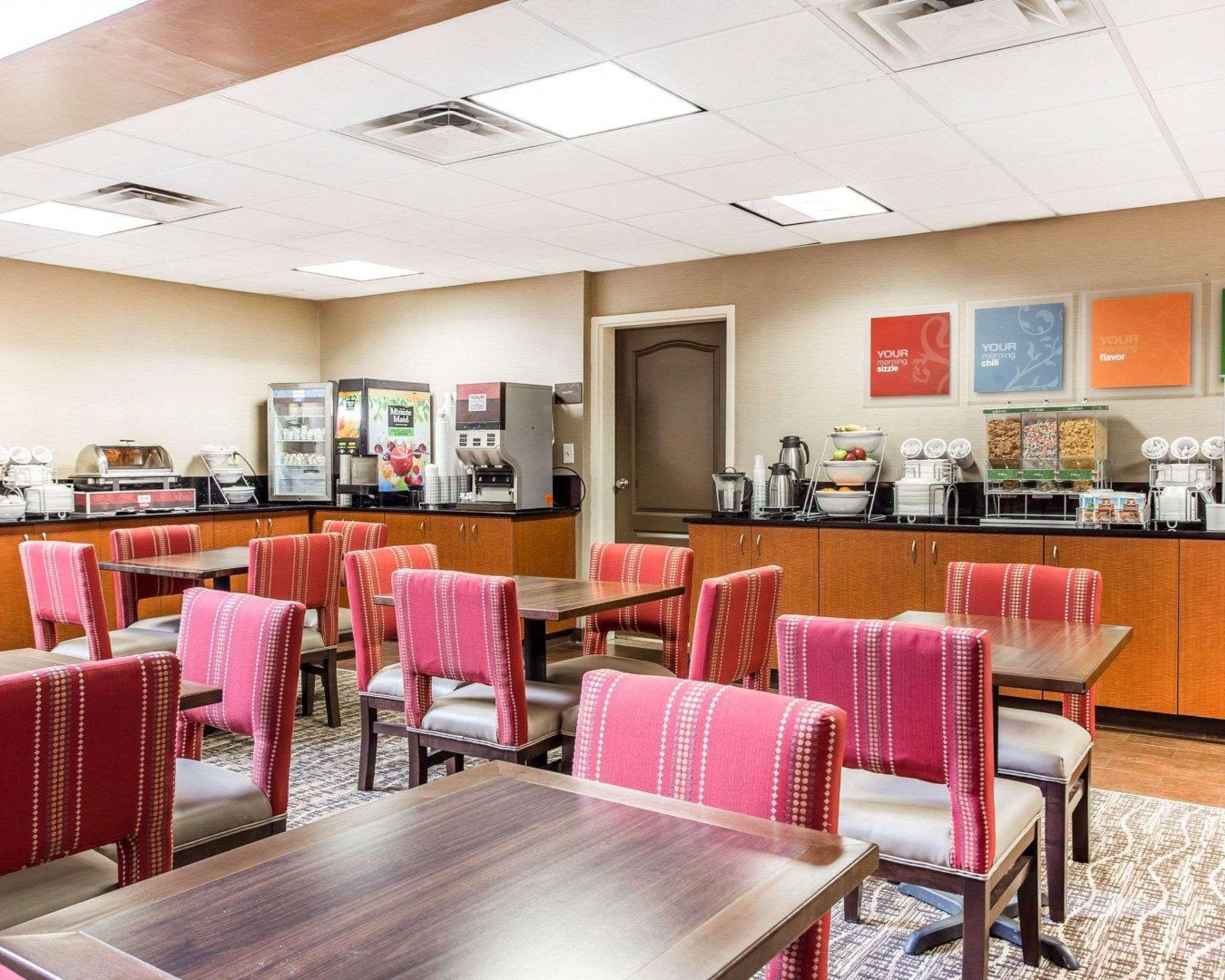 Comfort Suites Morrow- Atlanta South Екстер'єр фото