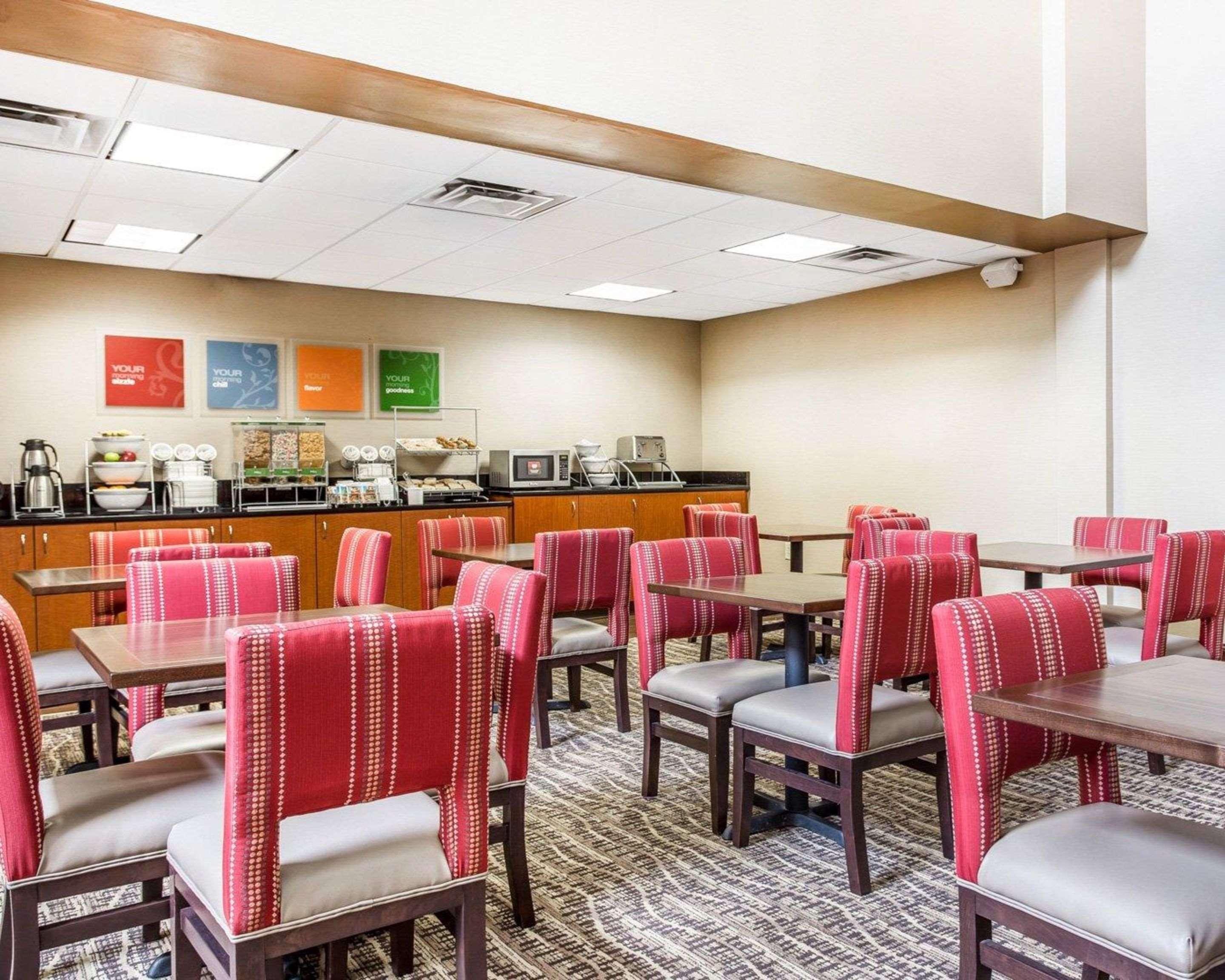 Comfort Suites Morrow- Atlanta South Екстер'єр фото