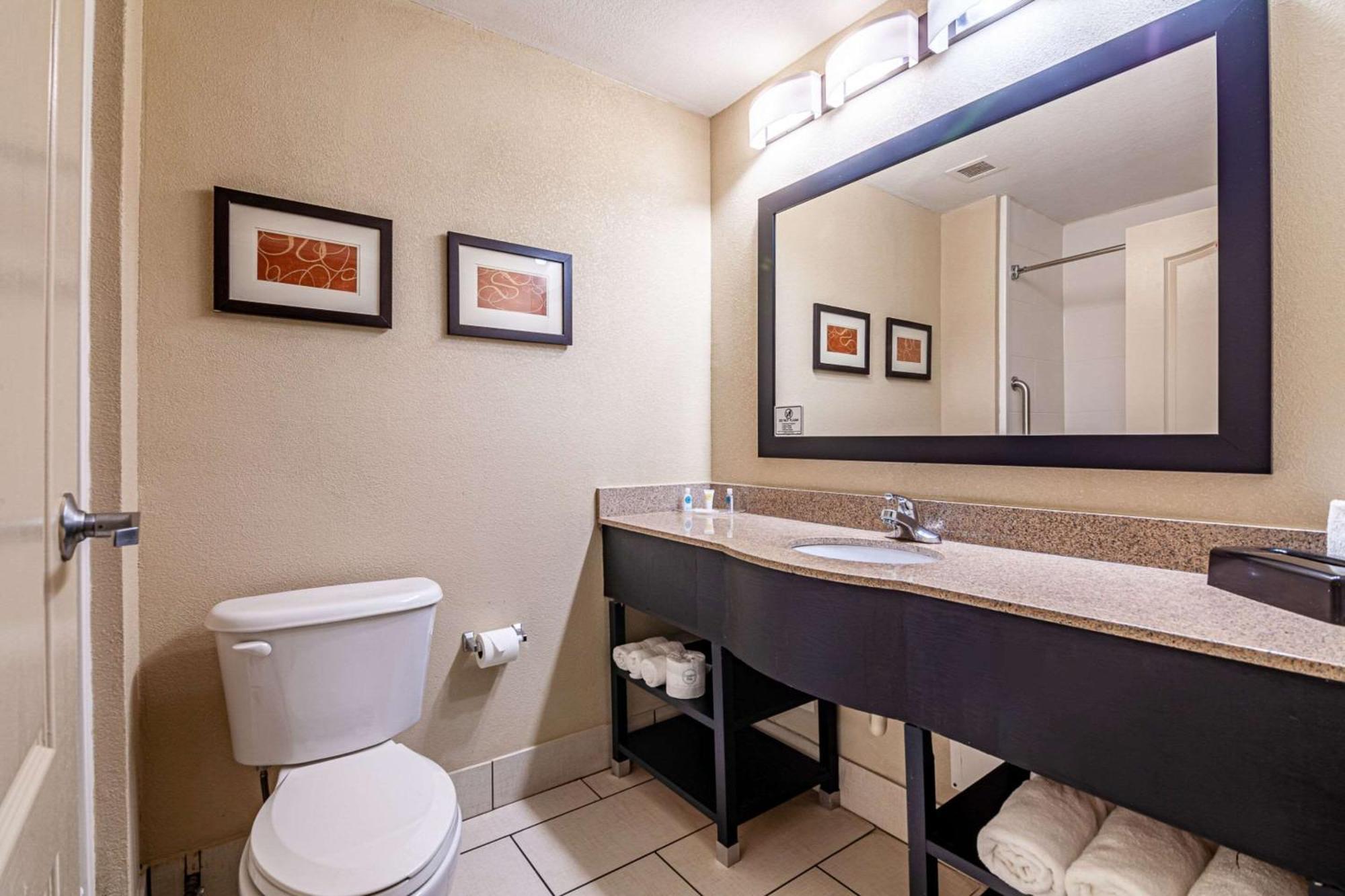 Comfort Suites Morrow- Atlanta South Екстер'єр фото